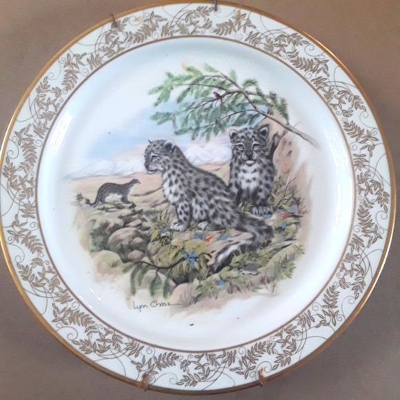 TWO Lenox Vintage Natures Nursery Collection Plates with wall hangers - Picture 3 of 4